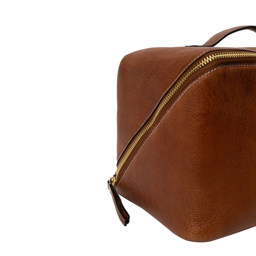 RE:Designed Project 10 Oppbevaring - Walnut/Gold - Bilde 4